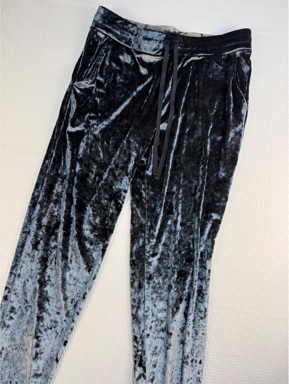 Secret Treasures Crushed Velour Jogger Pants Women M 8-10 Gray Velvet Pockets